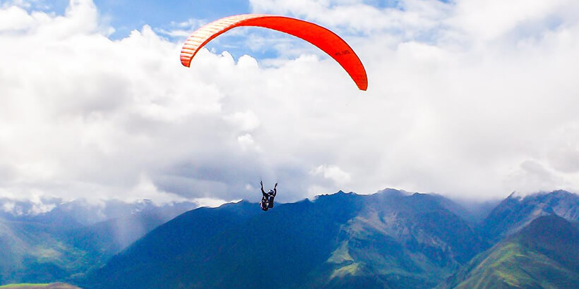 Tour en parapente